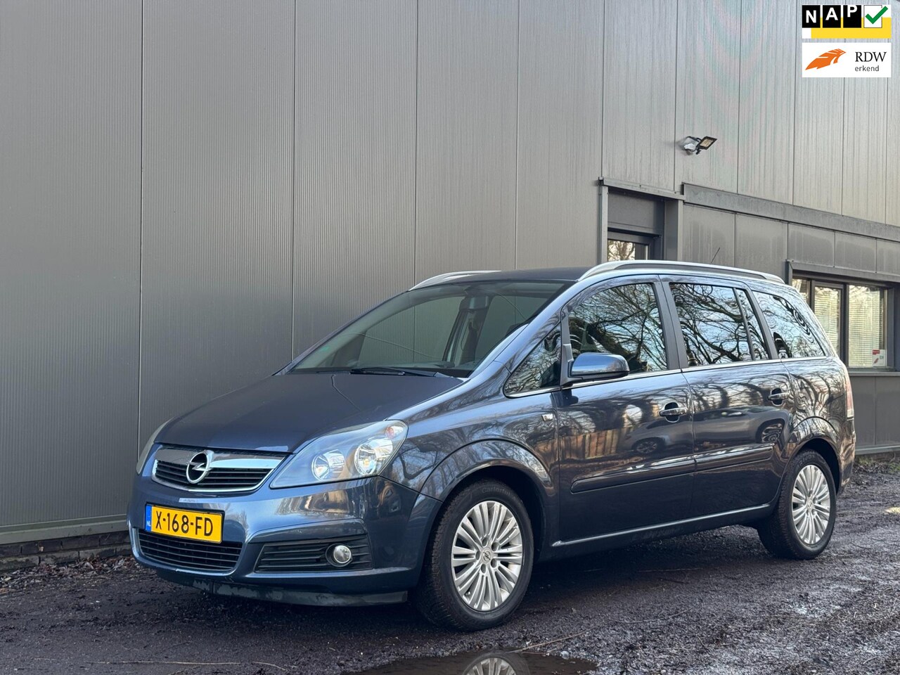 Opel Zafira - 1.8 Essentia AIRCO|CRUISE|ELEKT.PAK|LM VELG|APK| - AutoWereld.nl