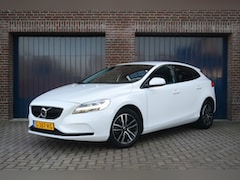 Volvo V40 - 1.5 T2 Automaat Polar+ | LED | Stoelverwarming | Navigatie | NL-Auto