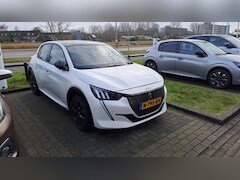 Peugeot 208 - 100PK GT Pack - LEDER PAKKET - FULL OPTIONS - 1e EIGENAAR