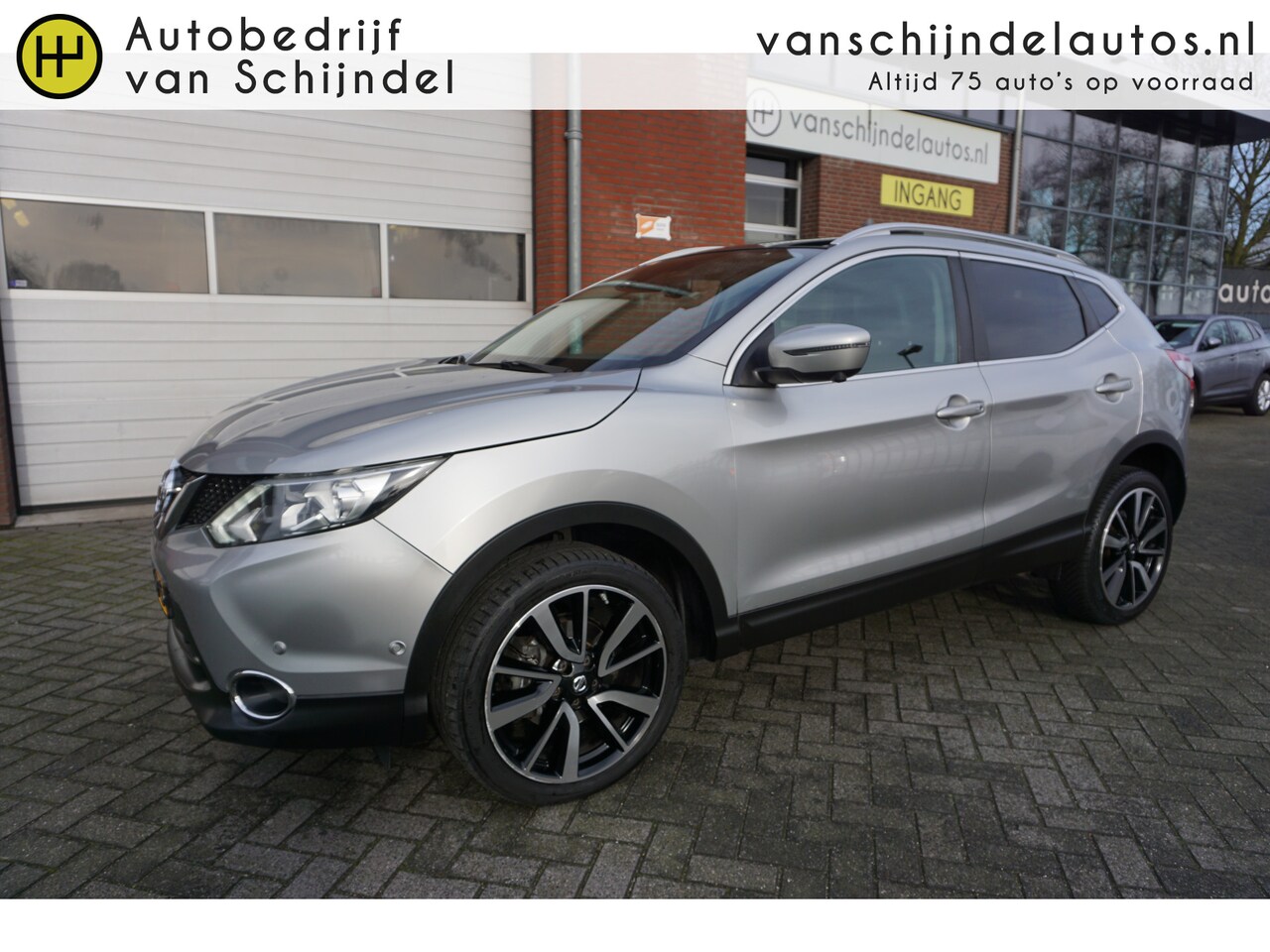 Nissan Qashqai - 1.2 TEKNA LUXE AUTOMAAT ORIGINEEL NEDERLANDS PANORAMADAK STOELVERWARMING 360CAMERA LEDER C - AutoWereld.nl