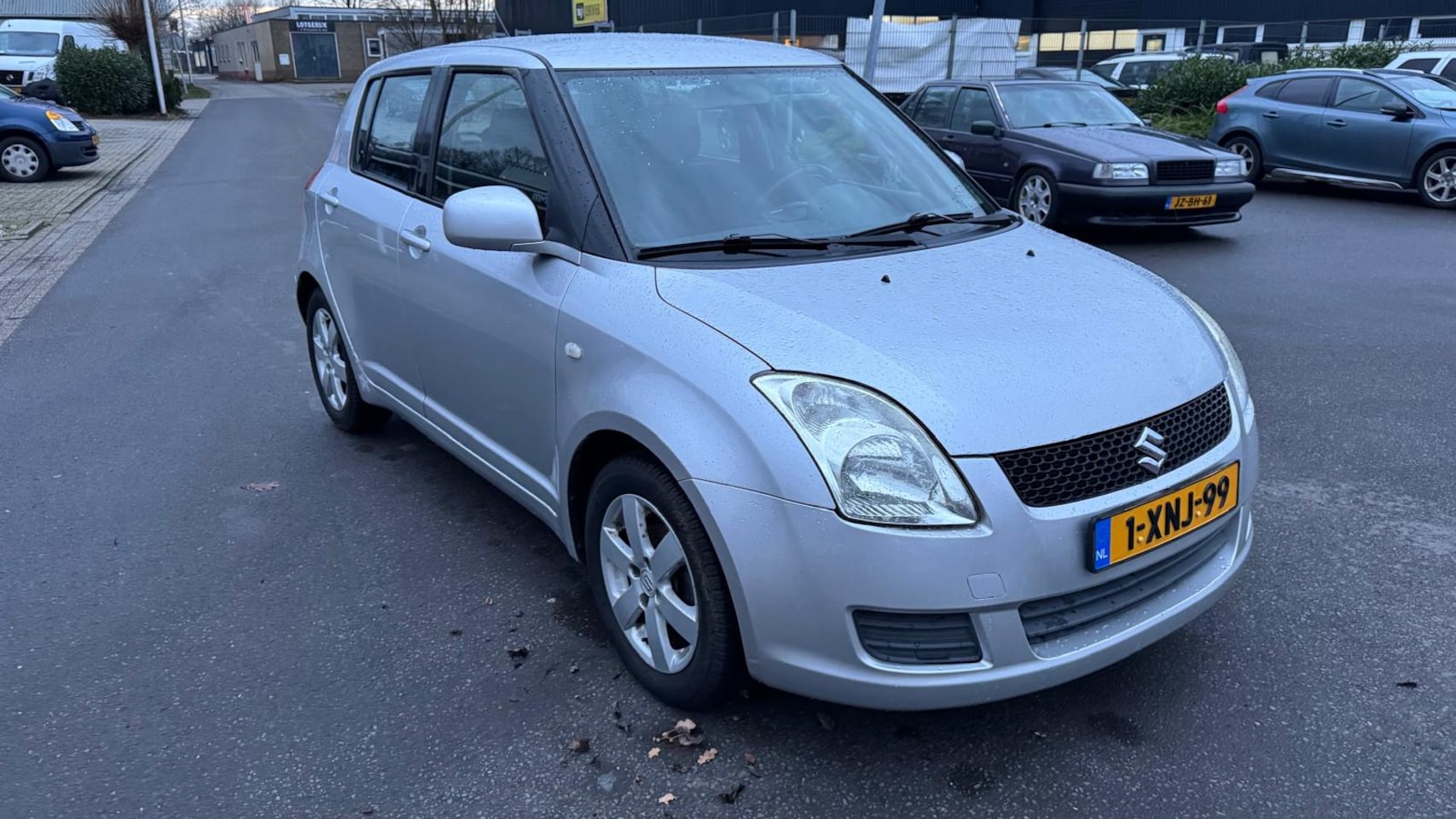 Suzuki Swift - 1.3 Comfort Mooie nette auto met lage km stand - AutoWereld.nl