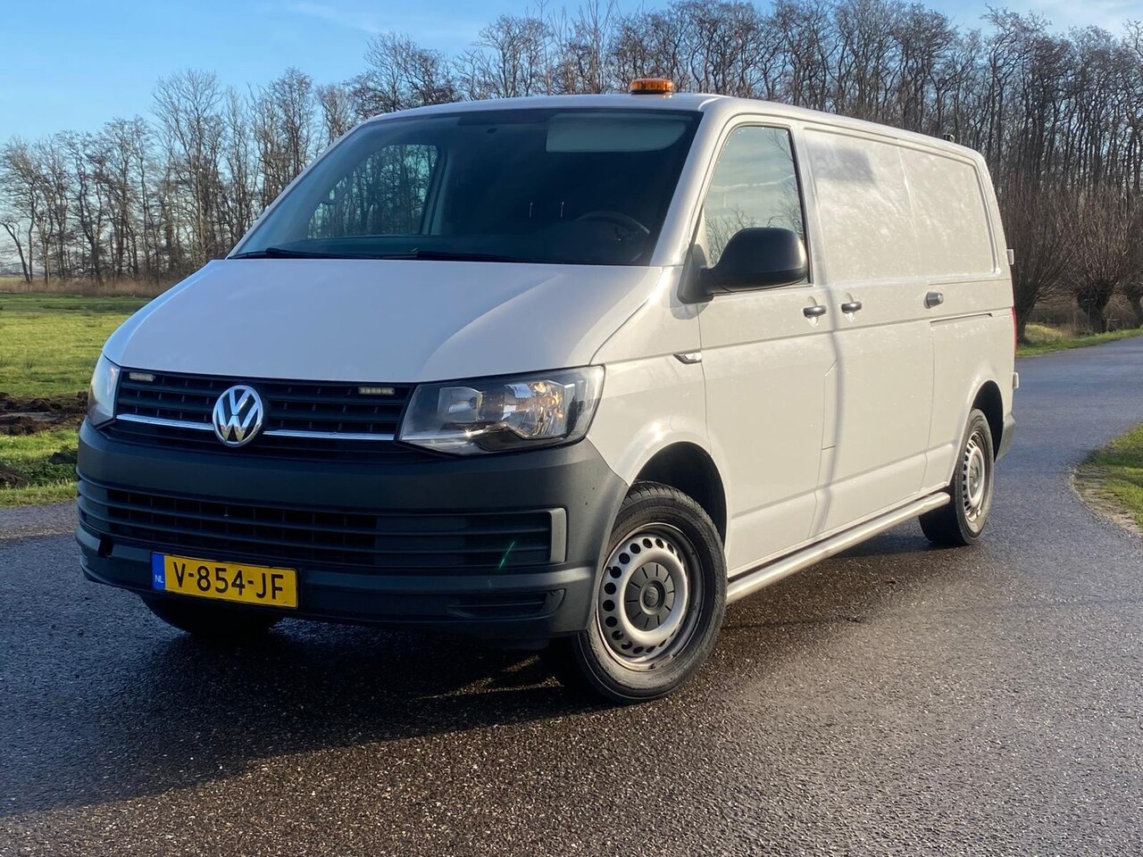 Volkswagen Transporter - 2.0 TDI L2H1 DC NAVI AIRCO 2XSCHUIF-DEUR CRUISE-CONTROLE NAP - AutoWereld.nl