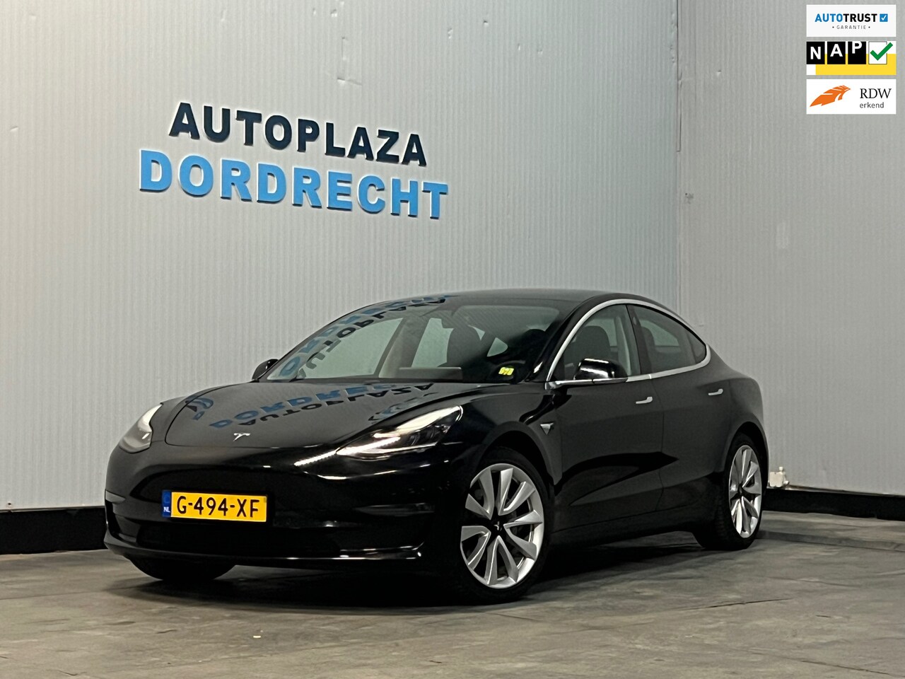 Tesla Model 3 - Long Range RWD Long Range AWD 75 kWh - AutoWereld.nl