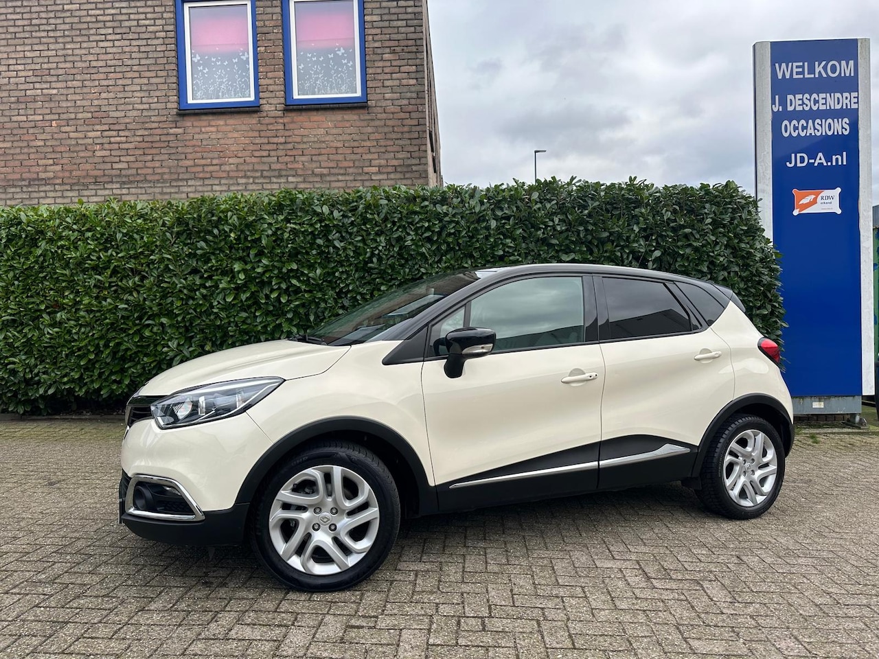 Renault Captur - 1.2 TCe Dynamique Cruise C, Camera, Navigatie, Airco!!!! - AutoWereld.nl