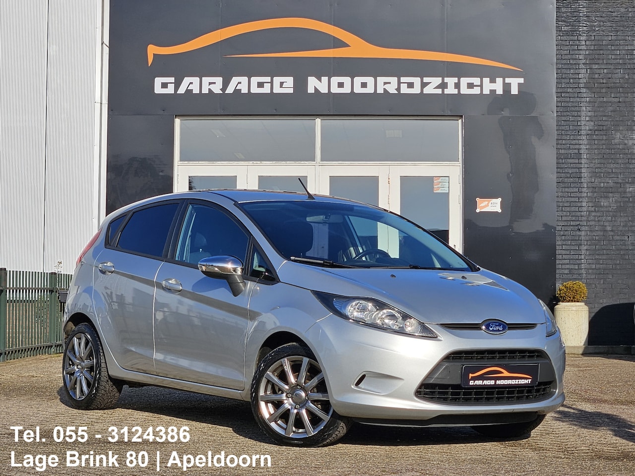 Ford Fiesta - 1.25 Trend AIRCO|ELEKTRISCHE PAKKET|GETINT GLAS|SPORT VELGEN Maandag tot Vrijdag geopend v - AutoWereld.nl