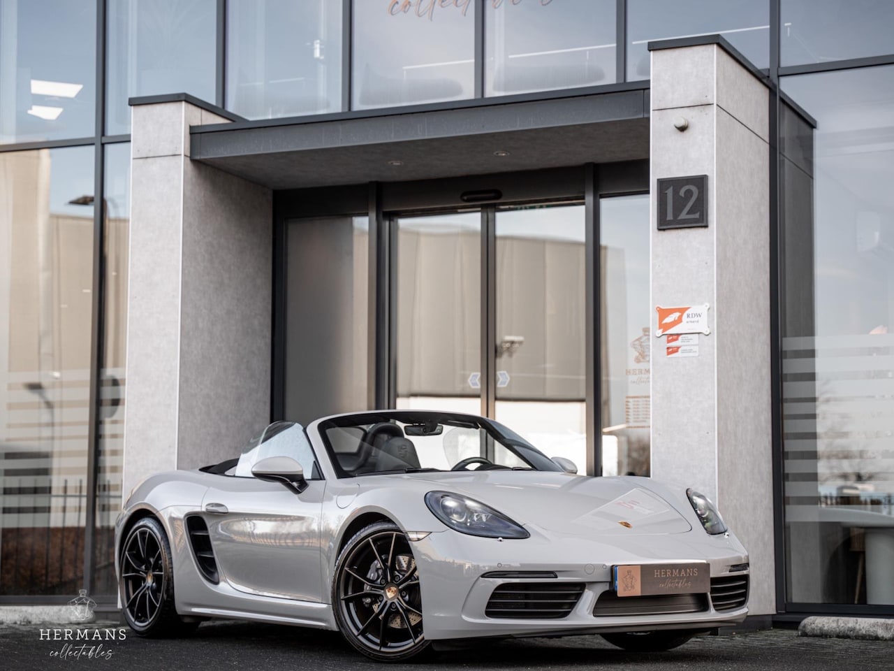 Porsche 718 Boxster - 2.0 T / Sport-Chrono / BOSE / Camera / Bi-Xenon - AutoWereld.nl