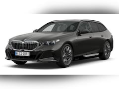 BMW 5-serie Touring - 530e M-sportpakket | Trekhaak | Comfort Pack | Travel Pack