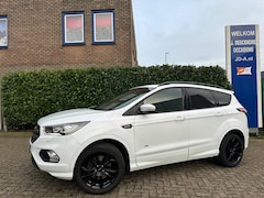 Ford Kuga - 1.5 EcoBoost ST Line Climate C, Cruise C, Navigatie, Camera Zaterdag 15-03 zijn wij geopen