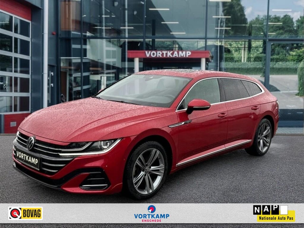 Volkswagen Arteon Shooting Brake - 1.4 TSI EHYBRID R-LINE BUSINESS+ 360-CAMERA/STANDKACHEL/ACC/STUU - AutoWereld.nl