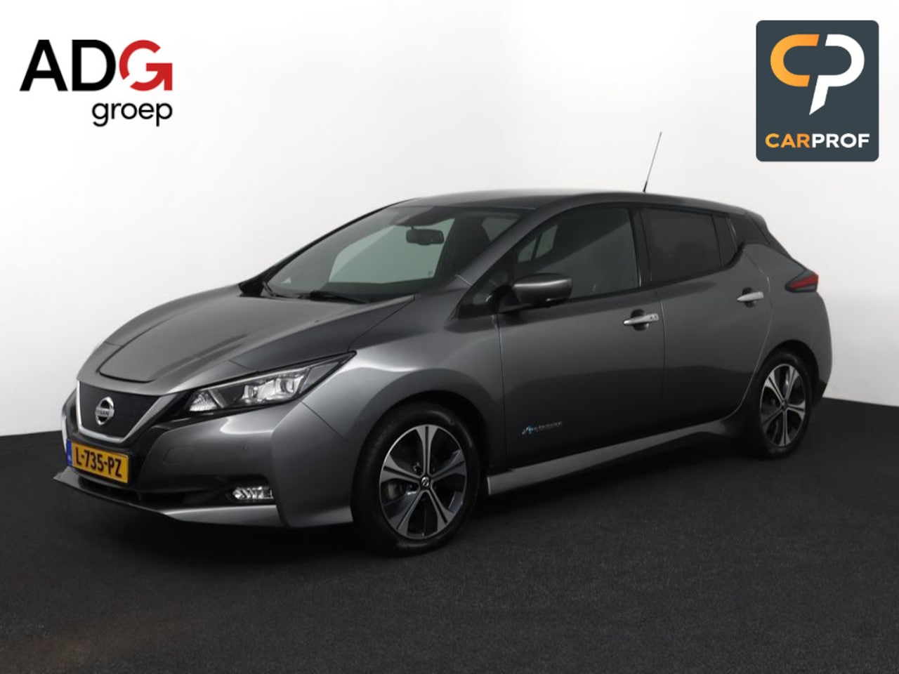 Nissan LEAF - N-Connecta 40 kWh Automaat | Apple Carplay/Android Auto | - AutoWereld.nl