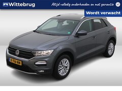 Volkswagen T-Roc - 1.0 TSI 110pk Style Business / Climate Control / Navi / PDC V+A / 16" LMV