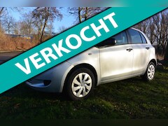 Toyota Yaris - 1.0 VVTi + 5deurs*airco*navigatie*2de eigenaar