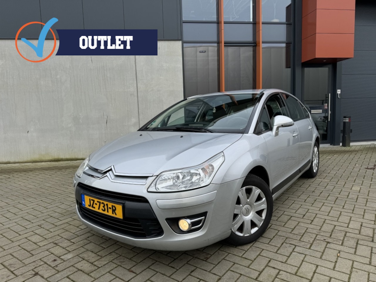 Citroën C4 - 1.6 HDiF AUT. CRUISE ECC PDC LMV - AutoWereld.nl