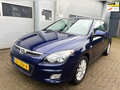 Hyundai i30 - 1.6i Dynamic 2009-Clima-L.m.Velgen-Trekhaak-APK