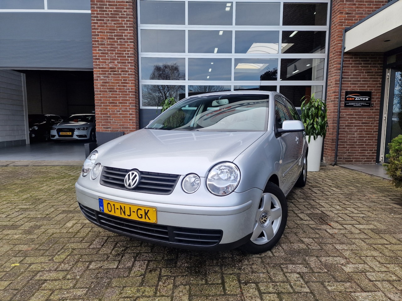 Volkswagen Polo - 1.4-16V Highline|5drs|Airco|Cruise|Nap|Apk - AutoWereld.nl