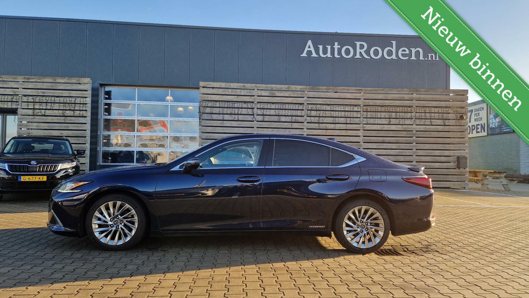 Lexus ES - 300h Hybrid 160kw President Line|SchuifDak|Leder Premium|Mark Levinson - AutoWereld.nl