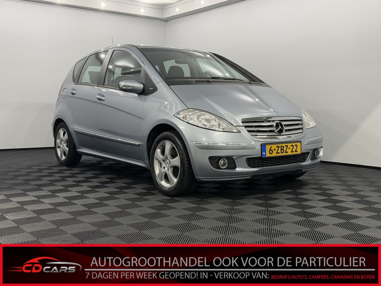 Mercedes-Benz A-klasse - 170 Avantgarde Half leder, Parkeersensoren, Airco, Navi, Lichtmetalen velgen - AutoWereld.nl