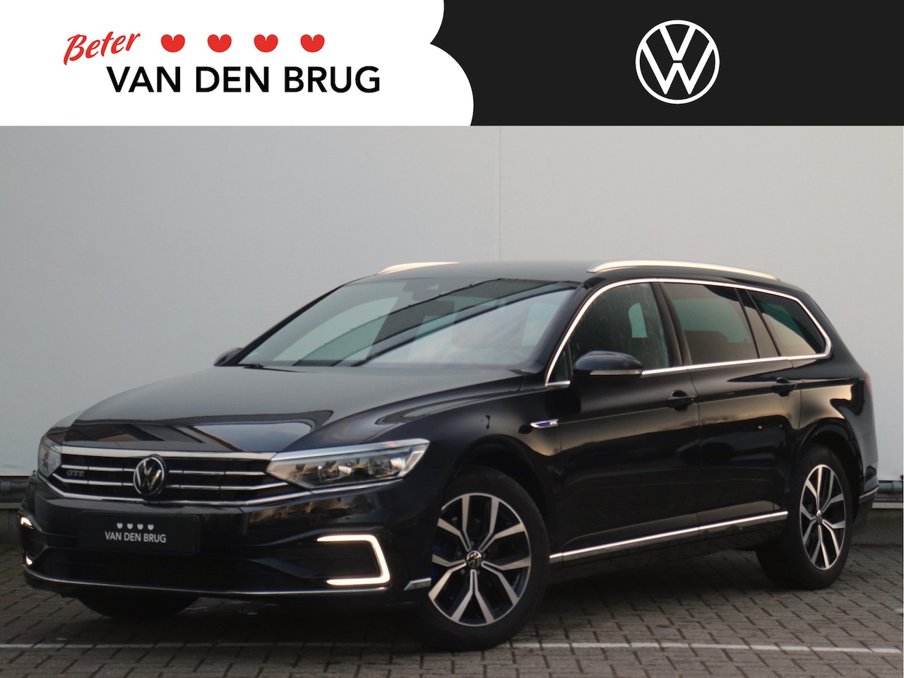 Volkswagen Passat Variant - 1.4 TSI PHEV GTE | Head-up | Navi 'Pro' | Dodehoekdetectie | Camera | Stoel- en stuurverwa - AutoWereld.nl