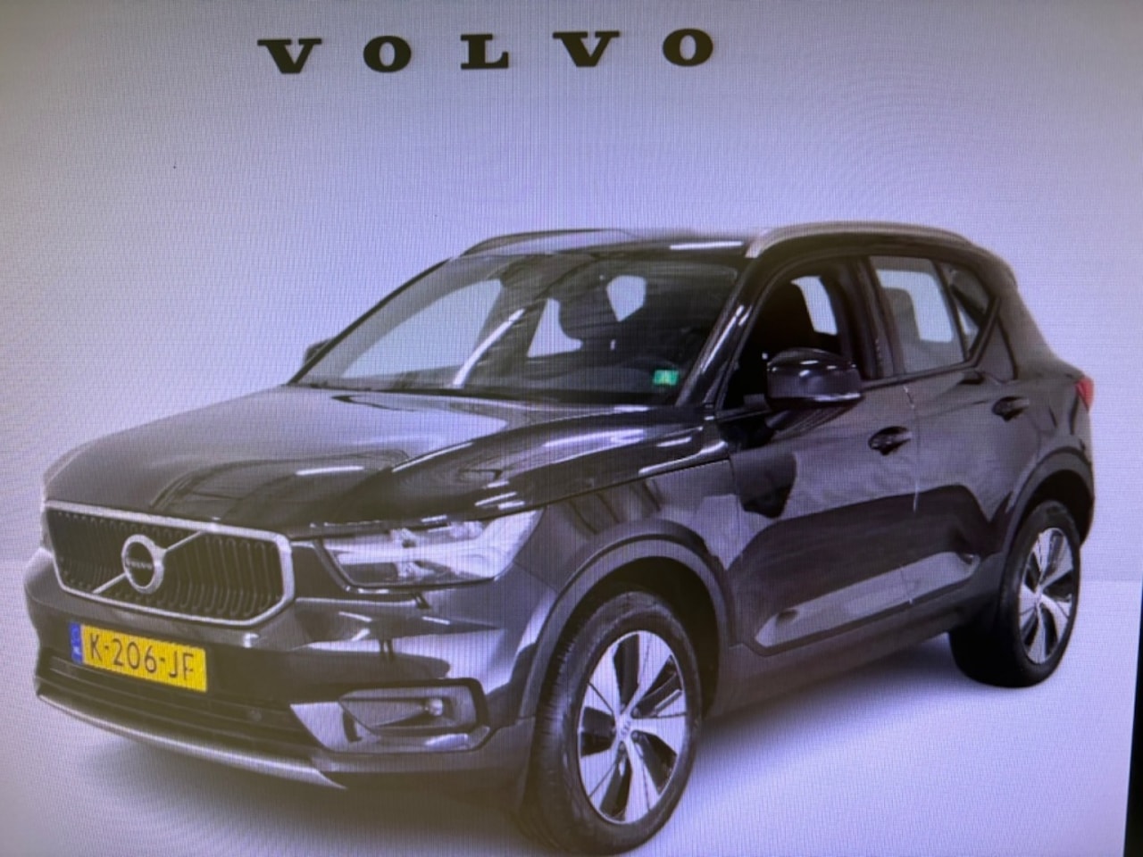 Volvo XC40 - T2 Momentum + Business Pro Leder RTI Automaat - AutoWereld.nl