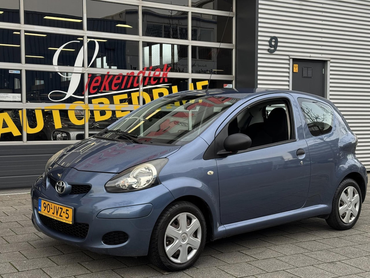 Toyota Aygo - 1.0-12V Access 5Drs - StuurbekrachtigingI Comfort pakket I APK 07-2025 - AutoWereld.nl