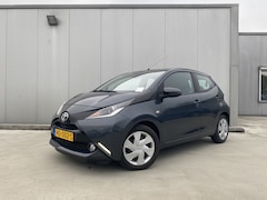 Toyota Aygo - 1.0 VVT-i x-play | Parkeercamera | Airco |