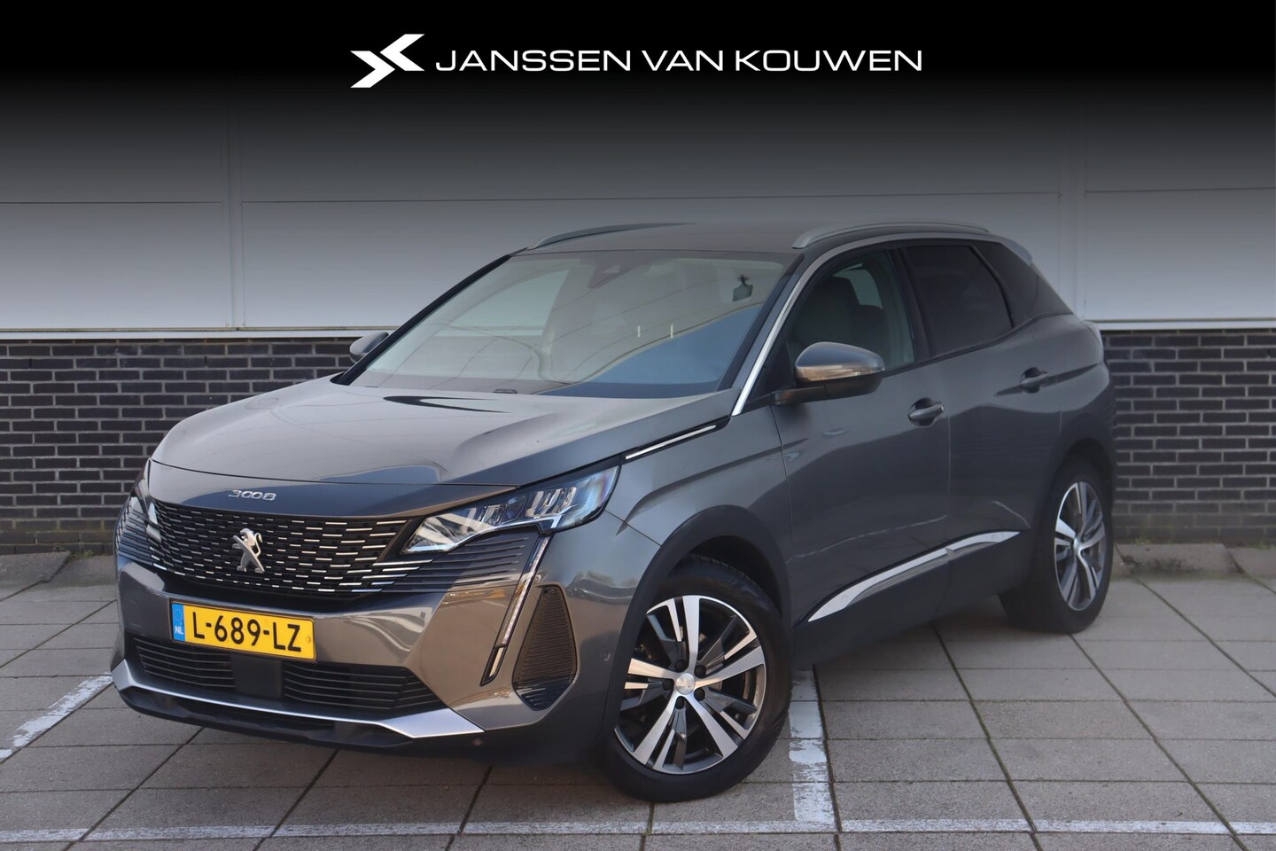 Peugeot 3008 - 1.2 PureTech Blue Lease Premium *Navigatie * 360 Camera * Afneembare Trekhaak * - AutoWereld.nl