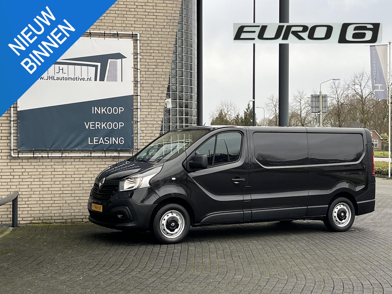 Renault Trafic - 1.6 dCi T29 L2H1 Comfort*NAVI*TEL*CRUISE*HAAK*3PER - AutoWereld.nl