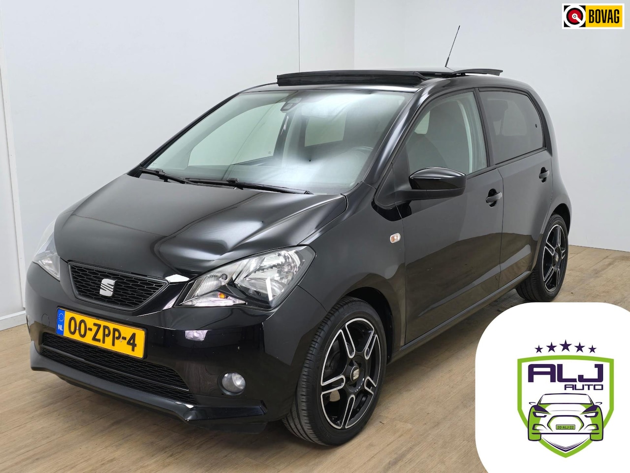 Seat Mii - Occasion 1.0 Style Sport met panoramadak | Unieke uitvoering met cruisecontrol | Tweedehan - AutoWereld.nl