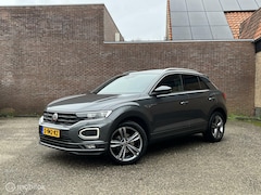 Volkswagen T-Roc - 1.5 TSI R-Line | Pano | Camera | Carplay