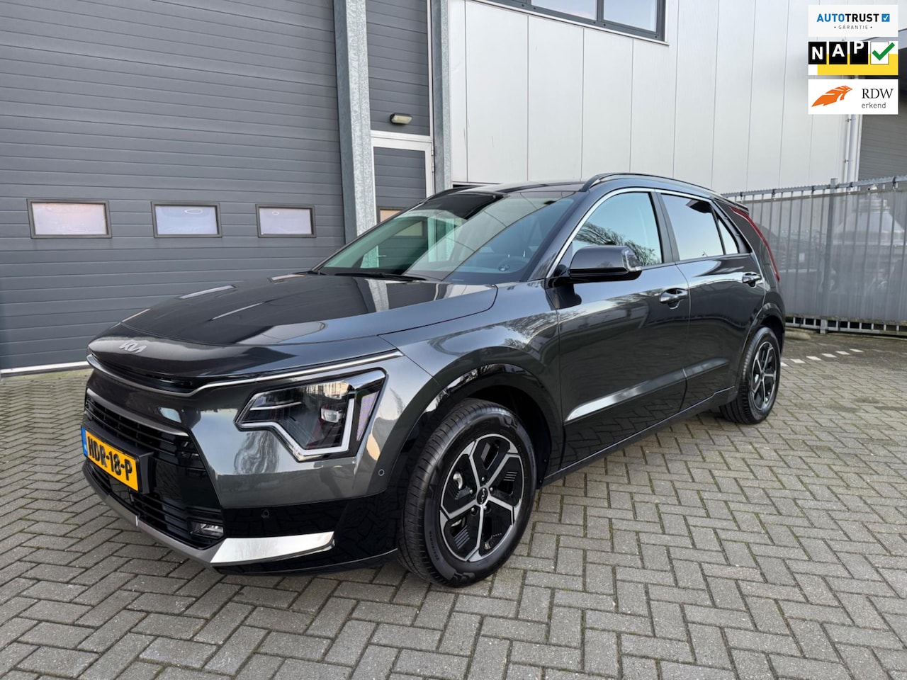 Kia Niro - 1.6 GDi Hybrid ExecutiveLine Leder, 1300KG, Harman/Kardon, Head-Up, Stoelventilatie - AutoWereld.nl