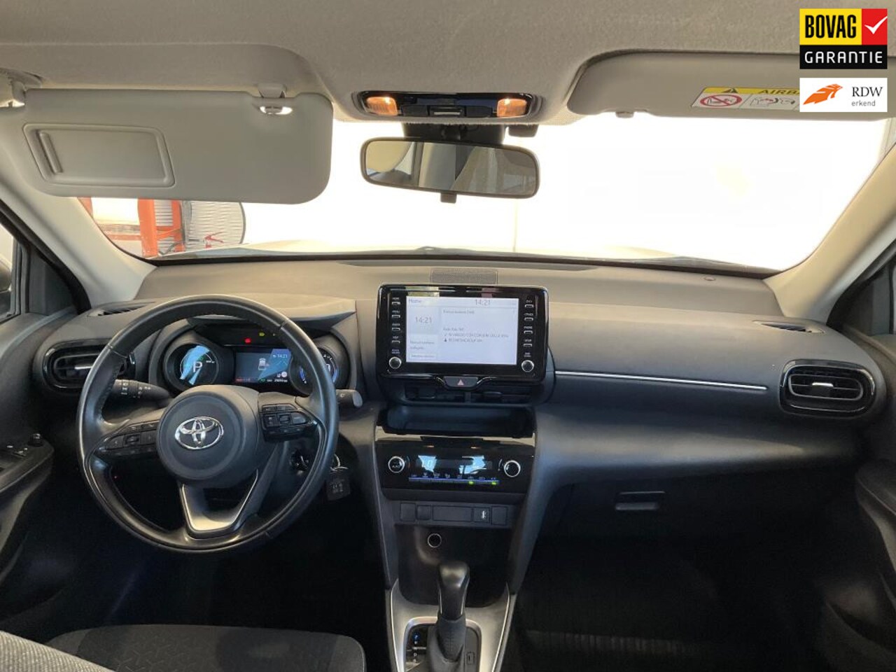 Toyota Yaris Cross - 1.5 Hybrid Active 1.5 Hybrid Active, carplay, adaptive cruise, 25000 km - AutoWereld.nl