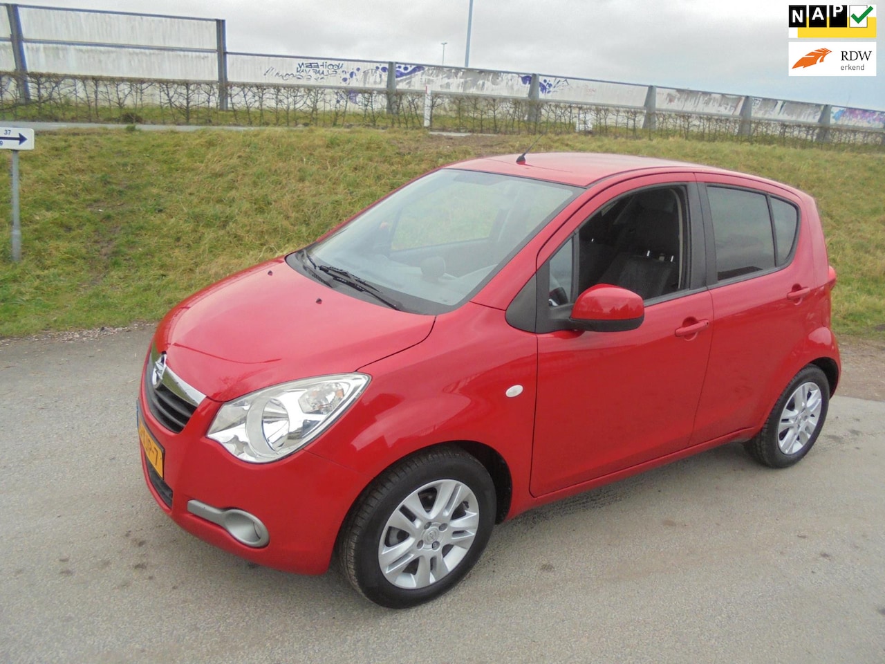 Opel Agila - Opel agila 1.0 benzine airco lmv pdc 112.000km - AutoWereld.nl