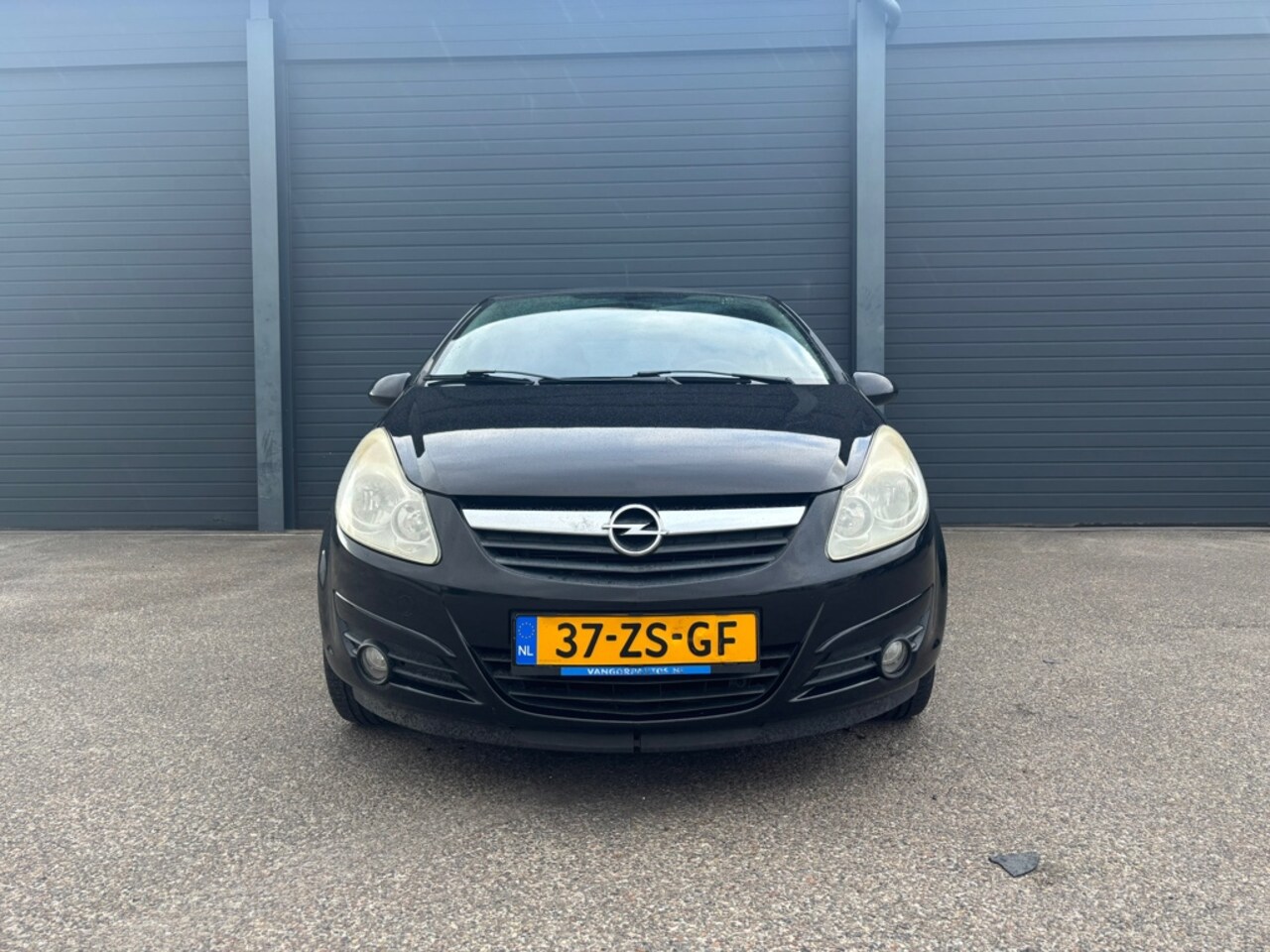 Opel Corsa - 1.4-16V Enjoy - cruise - airco - nap - Lmvelgen - - AutoWereld.nl