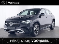 Mercedes-Benz GLA-Klasse - 250 e Luxury Line / Rijassistentiepakket/ Carplay/ Winter Pack