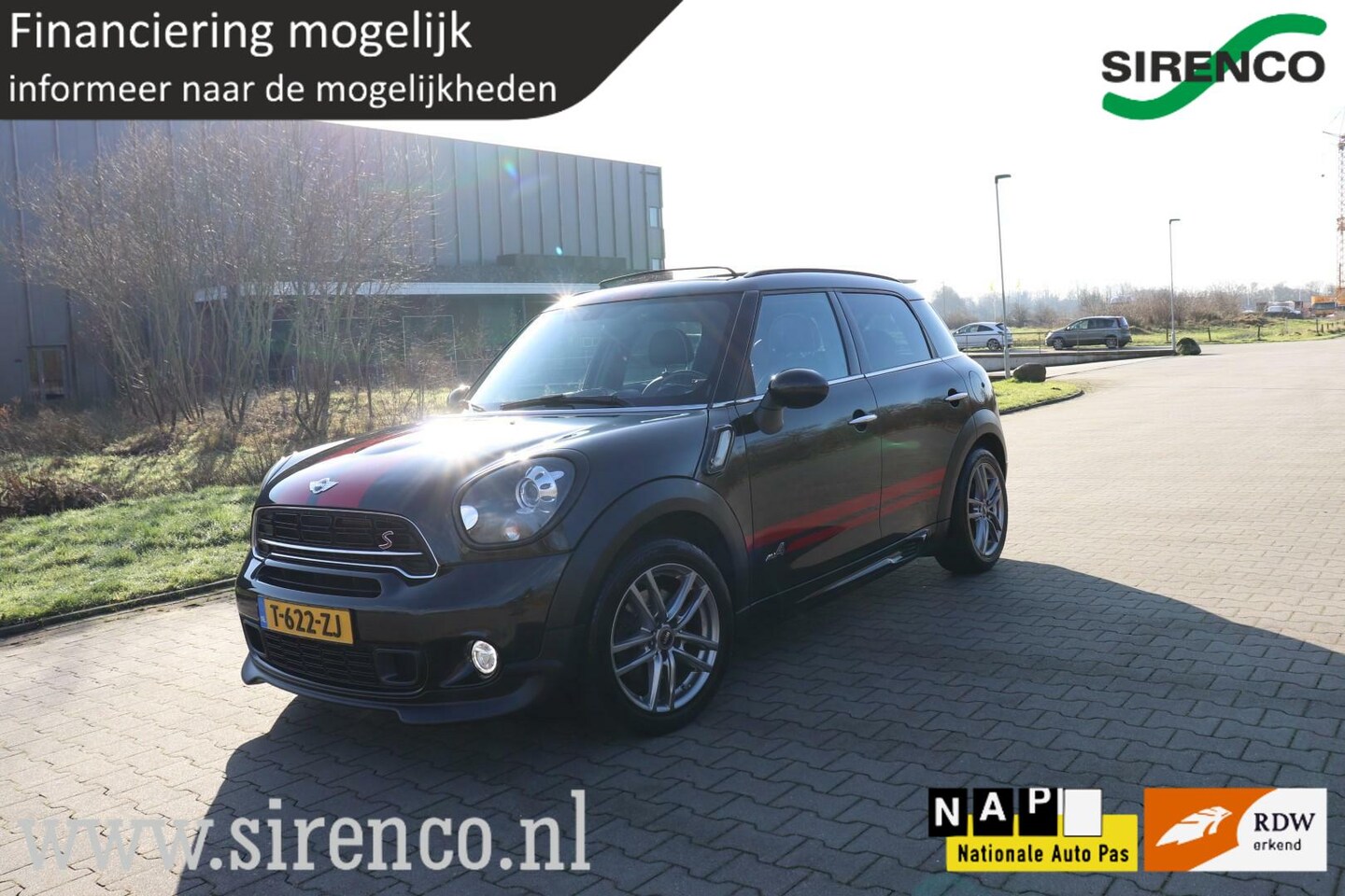 MINI Countryman - 1.6 Cooper S ALL4 Chili JCW leder panodak stoelverwarming climate&cruise control navigatie - AutoWereld.nl