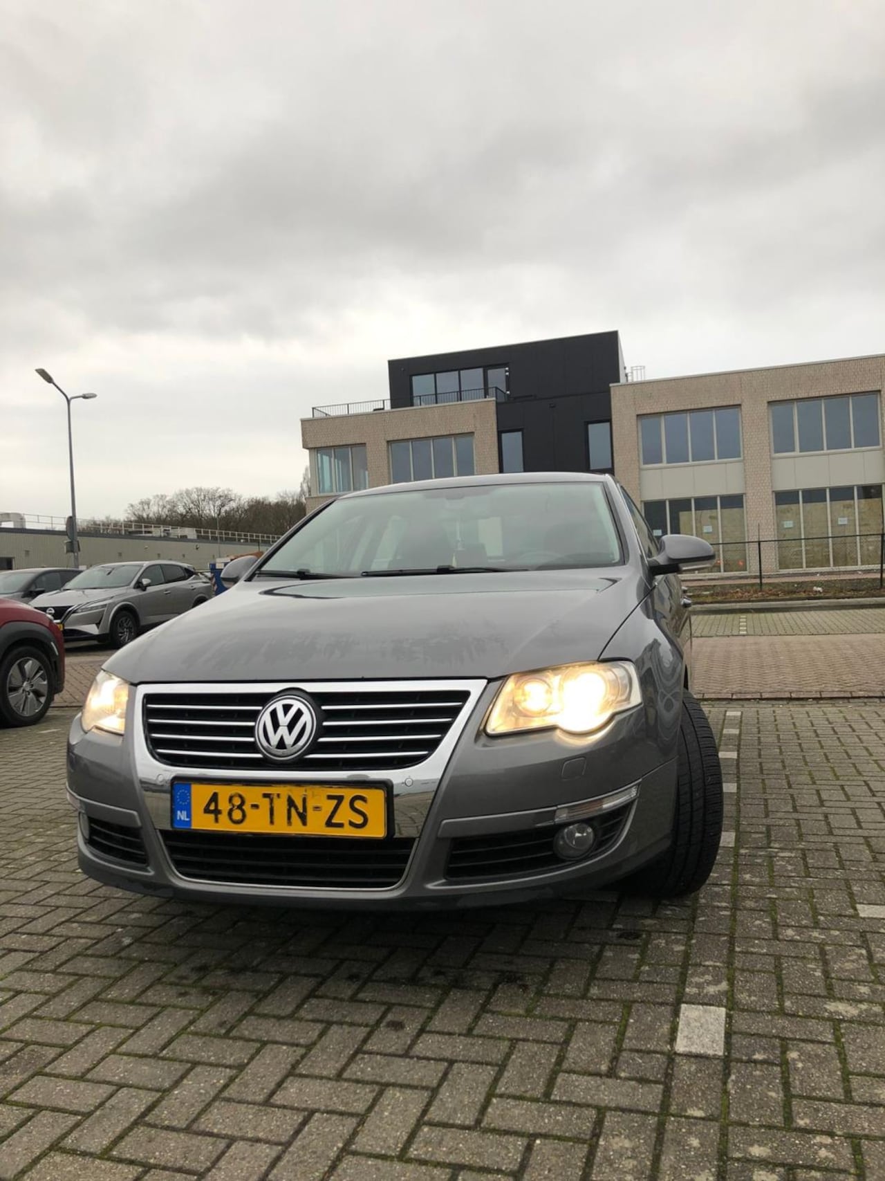 Volkswagen Passat - 2.0 FSI Comfortline 2.0 FSI Comfortline - AutoWereld.nl