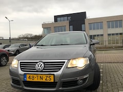 Volkswagen Passat - 2.0 FSI Comfortline