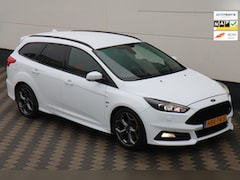 Ford Focus Wagon - 2.0 ST-3 250PK Xenon Navi Dealer Ond