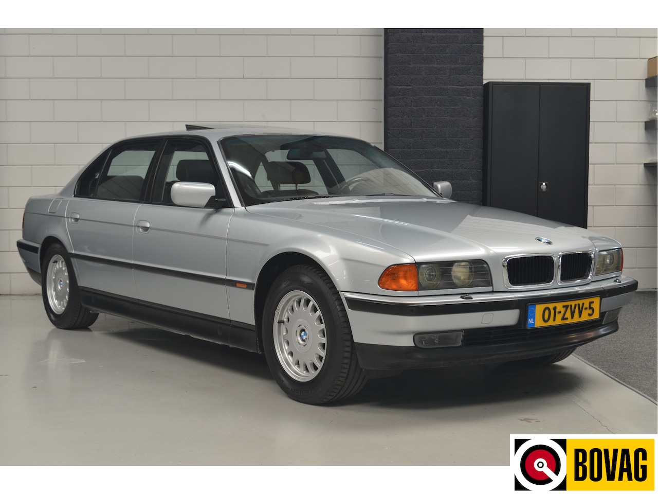 BMW 7-serie - 740iL Executive // ZEER NETTE AUTO // ZEER GOED ONDERHOUDEN // - AutoWereld.nl