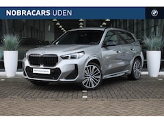 BMW X1 - xDrive30e High Executive M Sport Automaat / Panoramadak / Trekhaak / Adaptief M Onderstel