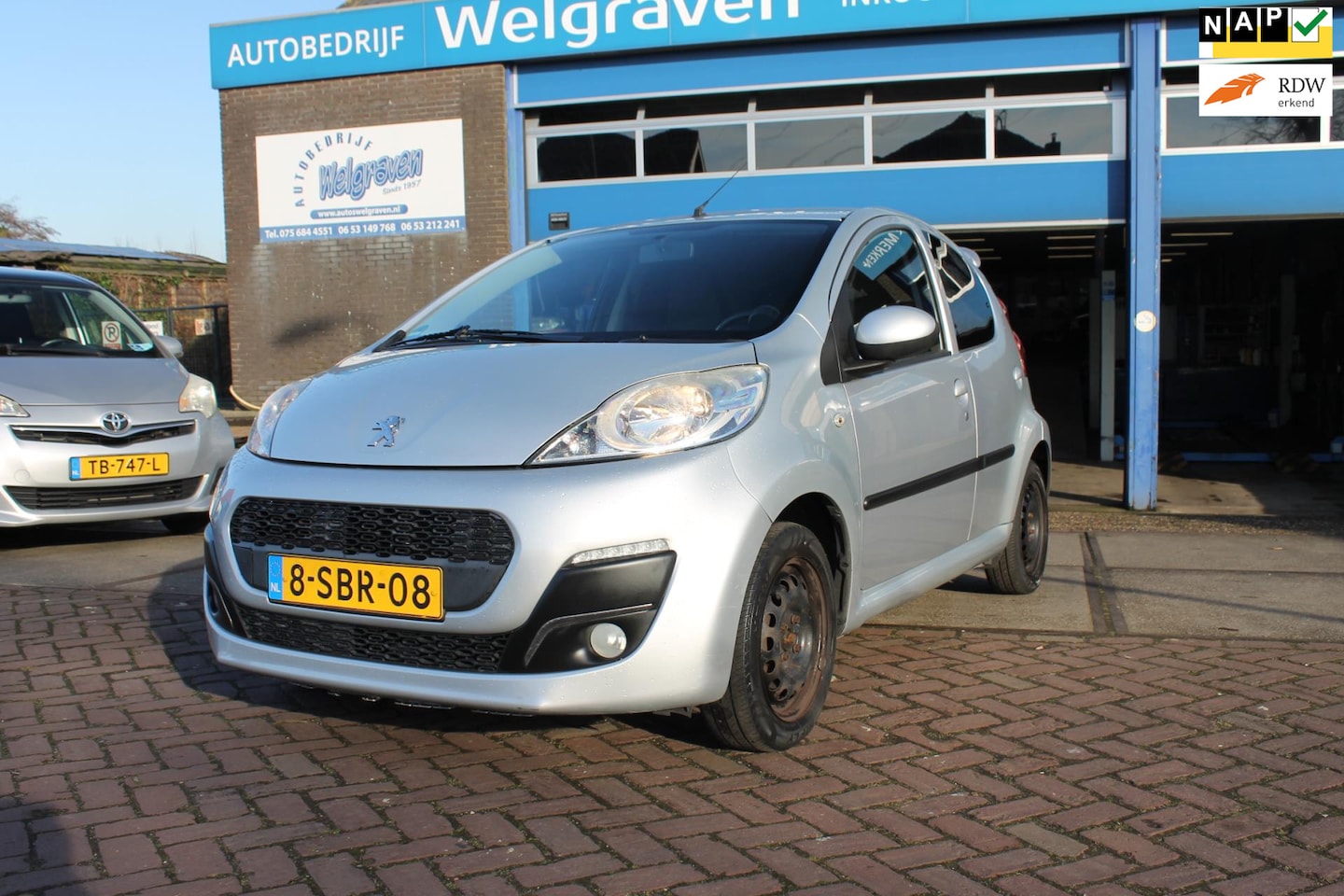 Peugeot 107 - 1.0 Active airco izgstaat - AutoWereld.nl