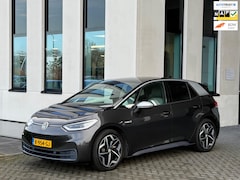 Volkswagen ID.3 - First Plus 58 kWh, eerste eigenaar, achteruitrijcamera, nederlandse auto met nationale aut