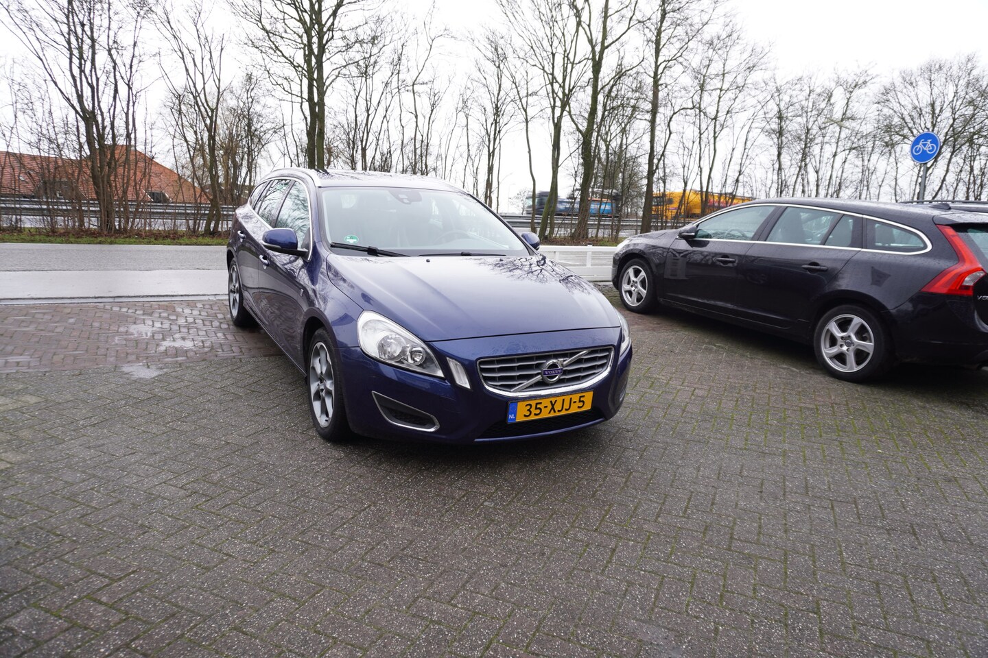 Volvo V60 - 1.6 T3 Ocean Race TREKHAAK CRUISE NAVI CLIMA - AutoWereld.nl