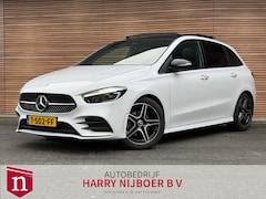 Mercedes-Benz B-klasse - 180 AMG Line Panodak / Navi / Clima / Sfeer / Comfortstoelen