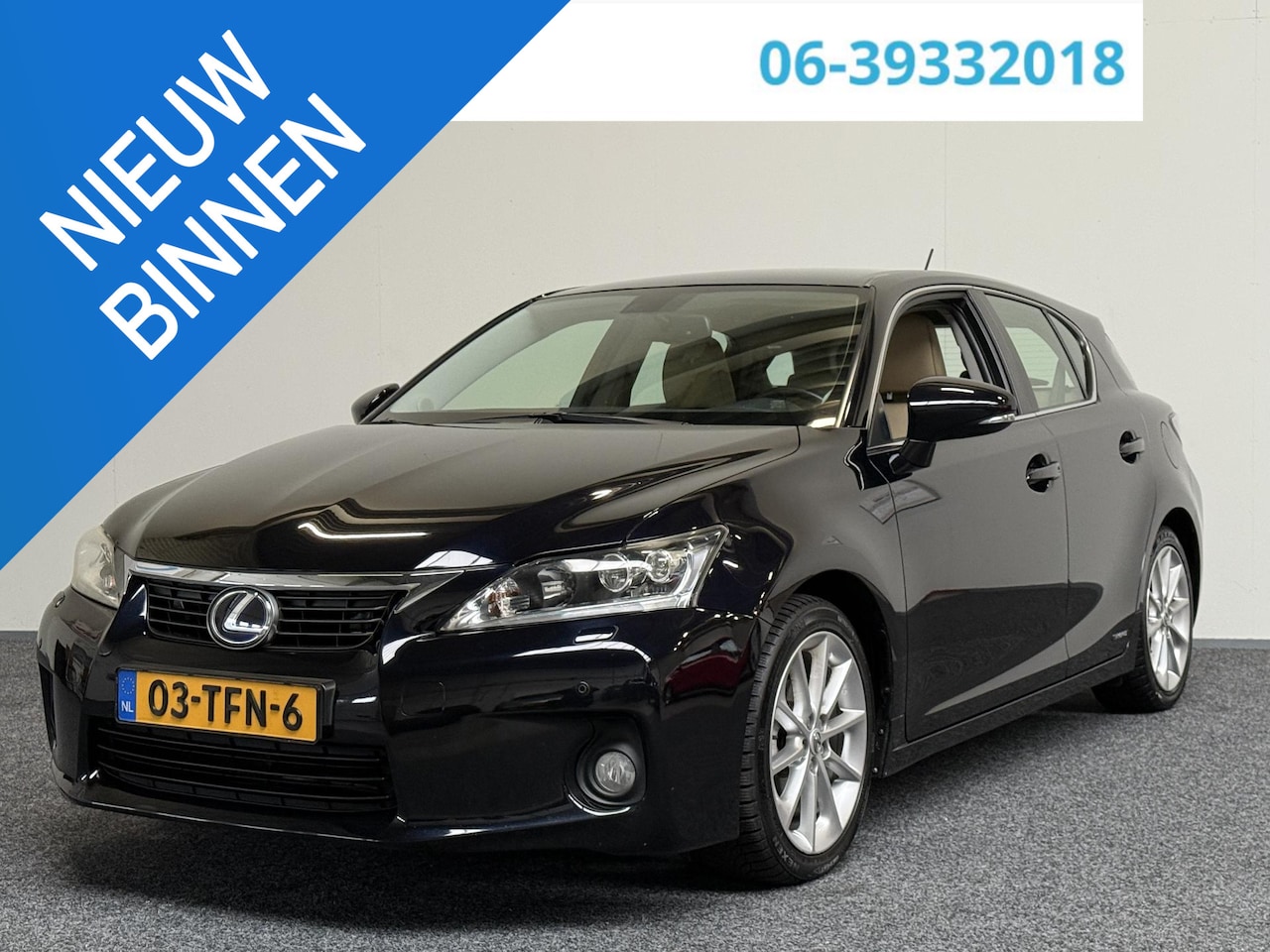 Lexus CT 200h - Hybrid | LEDER | NAVI - AutoWereld.nl