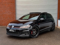 Volkswagen Golf - 2.0 GTI TCR| AKRA| PANO| DYNA| FULL| LEER