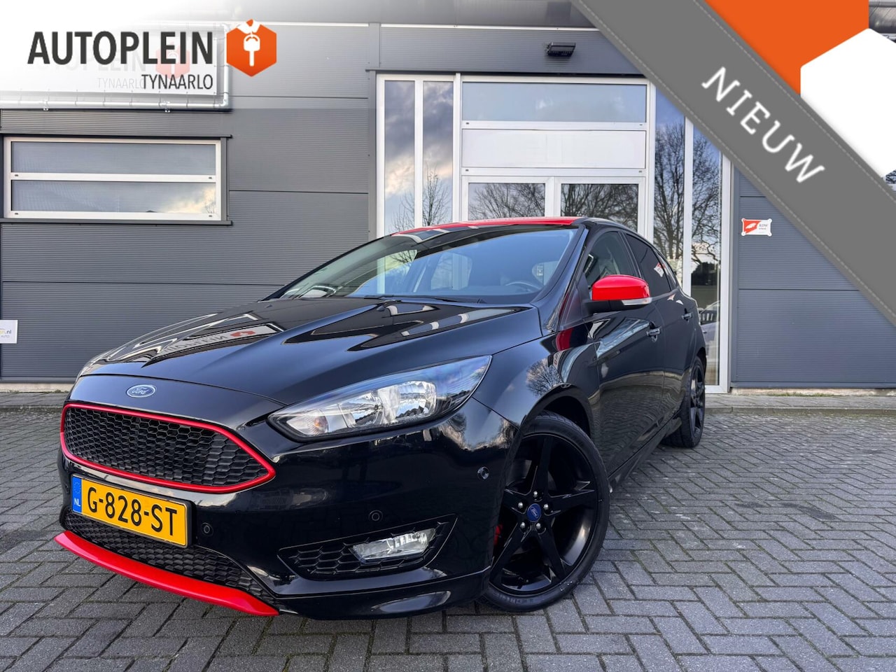 Ford Focus - 1.5 Red Edition *Climate*|Cruise|Navi|PDC|Nette auto! - AutoWereld.nl