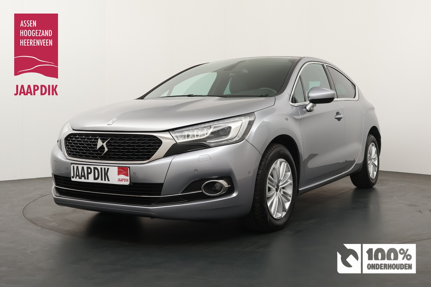 DS 4 - BWJ 2017 1.2 131 PK Chic LED / HALF LEDER ALCANTARA / CLIMA / CRUISE / NAVI / CAMERA / XEN - AutoWereld.nl