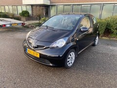 Toyota Aygo - 1.0-12V