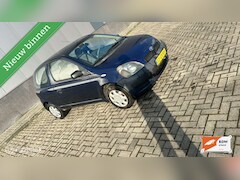 Toyota Yaris - 1.0-16V VVT-i